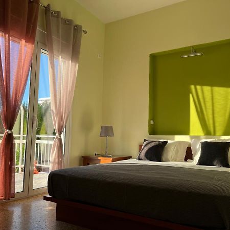 Athens Riviera: 2 Bed / 3' Walk From The Beach Αγία Μαρίνα Εξωτερικό φωτογραφία